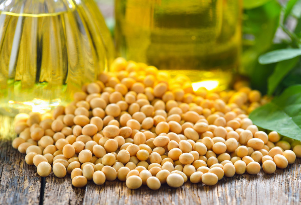 8-amazing-benefits-and-uses-of-soybean-oil